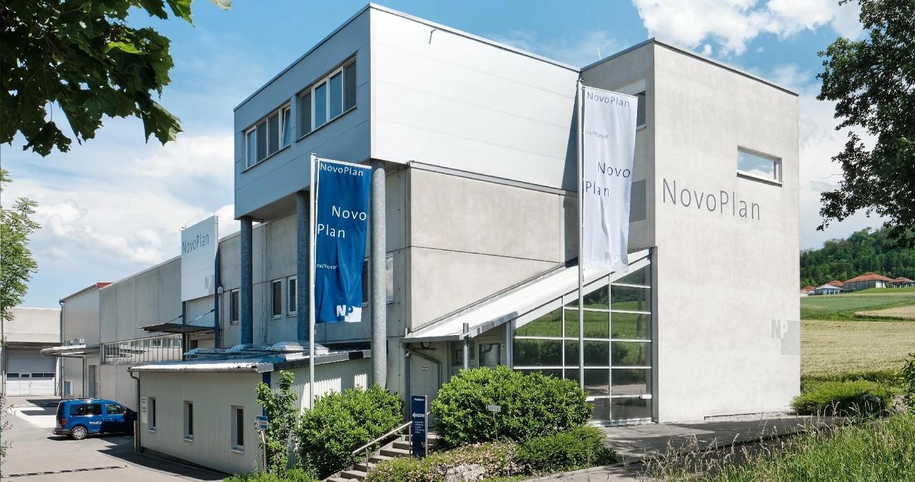 De Martin GmbH Hightech+Surfaces Aalen, Deutschland
