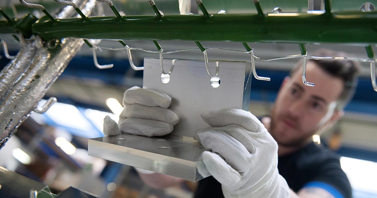 Oberflächenlösungen für das Leiten und Isolieren